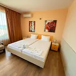 Sunny Слънчев бряг