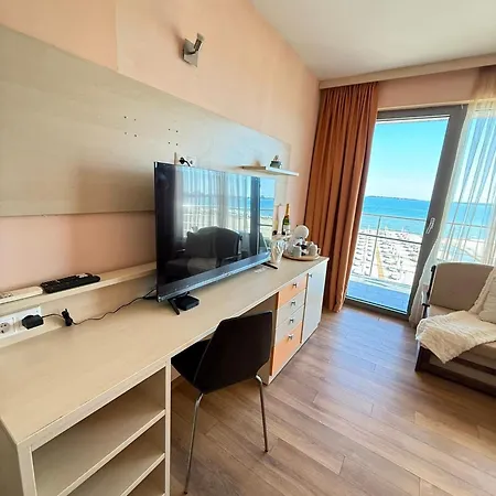 Sunny Otel