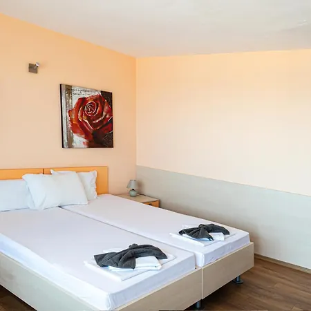 Sunny Otel